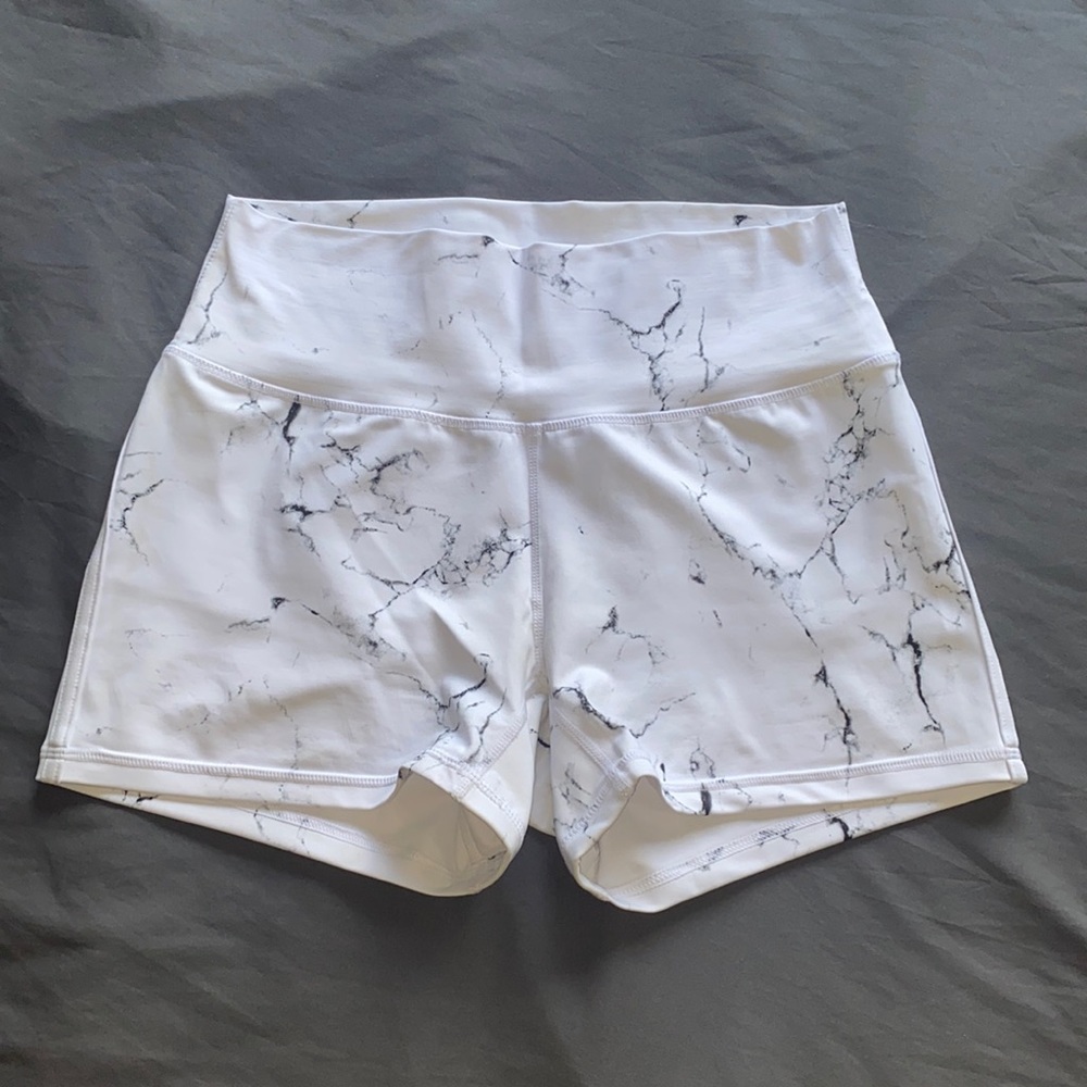 Buffbunny White Marble Shorts